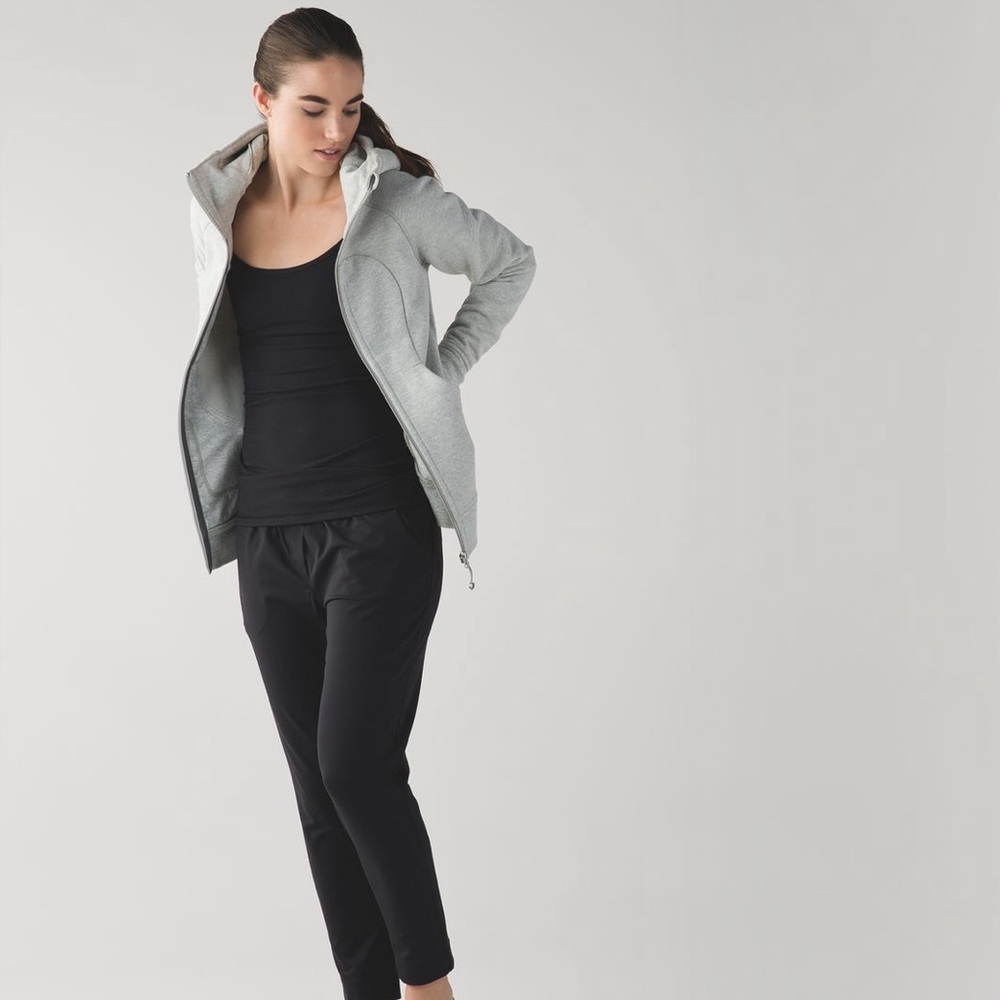 Lululemon Scuba Hoodie size 8